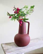 Stylish Jug Vase x 2 colours